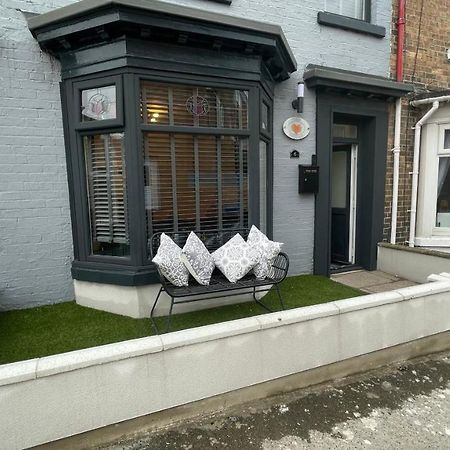 House Located Centrally For Up To 8 Guests Scarborough Exterior photo